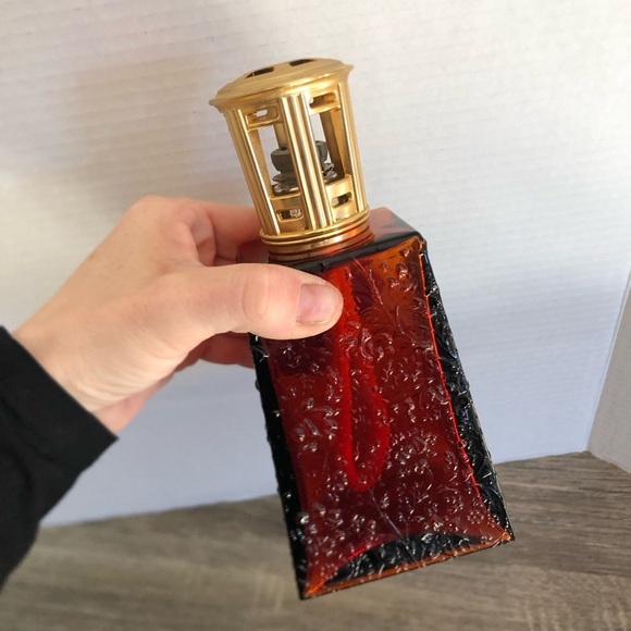 1950s Amber Glass Fragrance Lamp with Gold Top - Picture 15 of 15